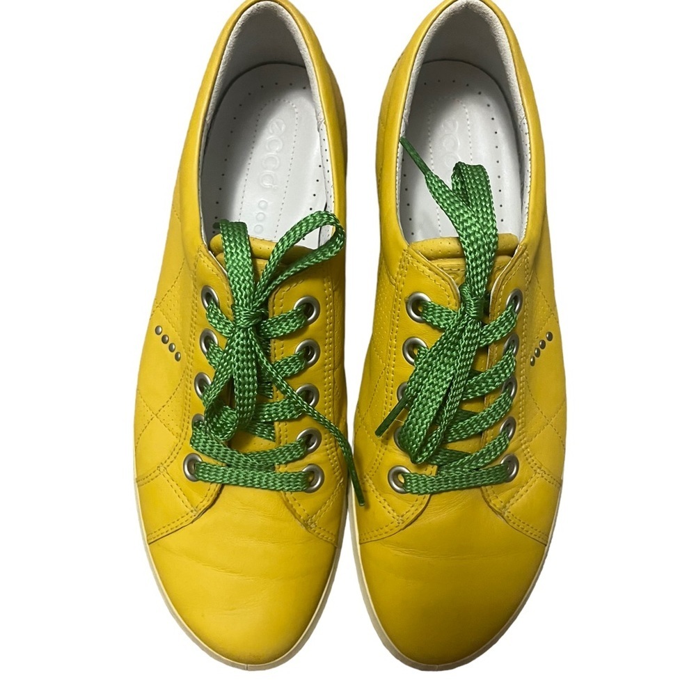 Ecco yellow and green women’s golf shoes. Size 41 EU. US size 10.5/11.